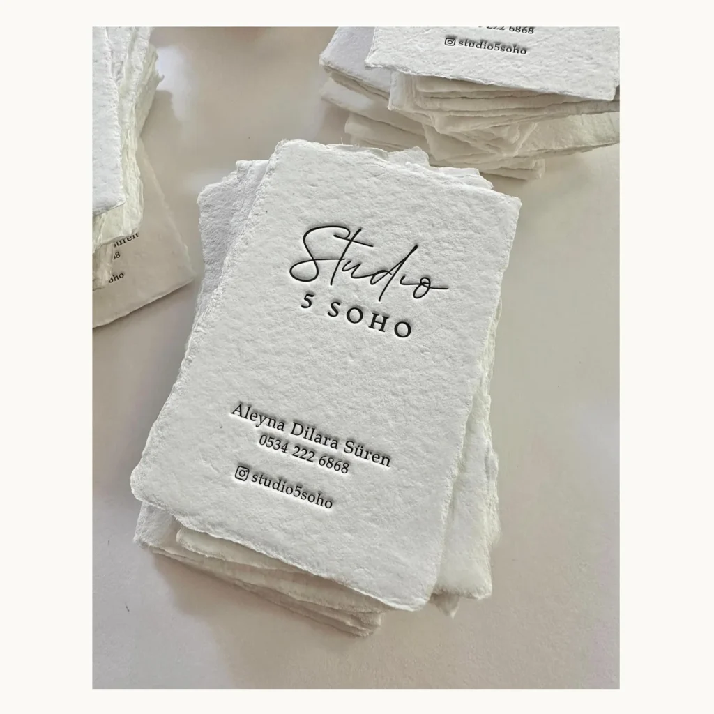 Photograph of Studio 5 SOHO White Deckle-Edge Business Cards